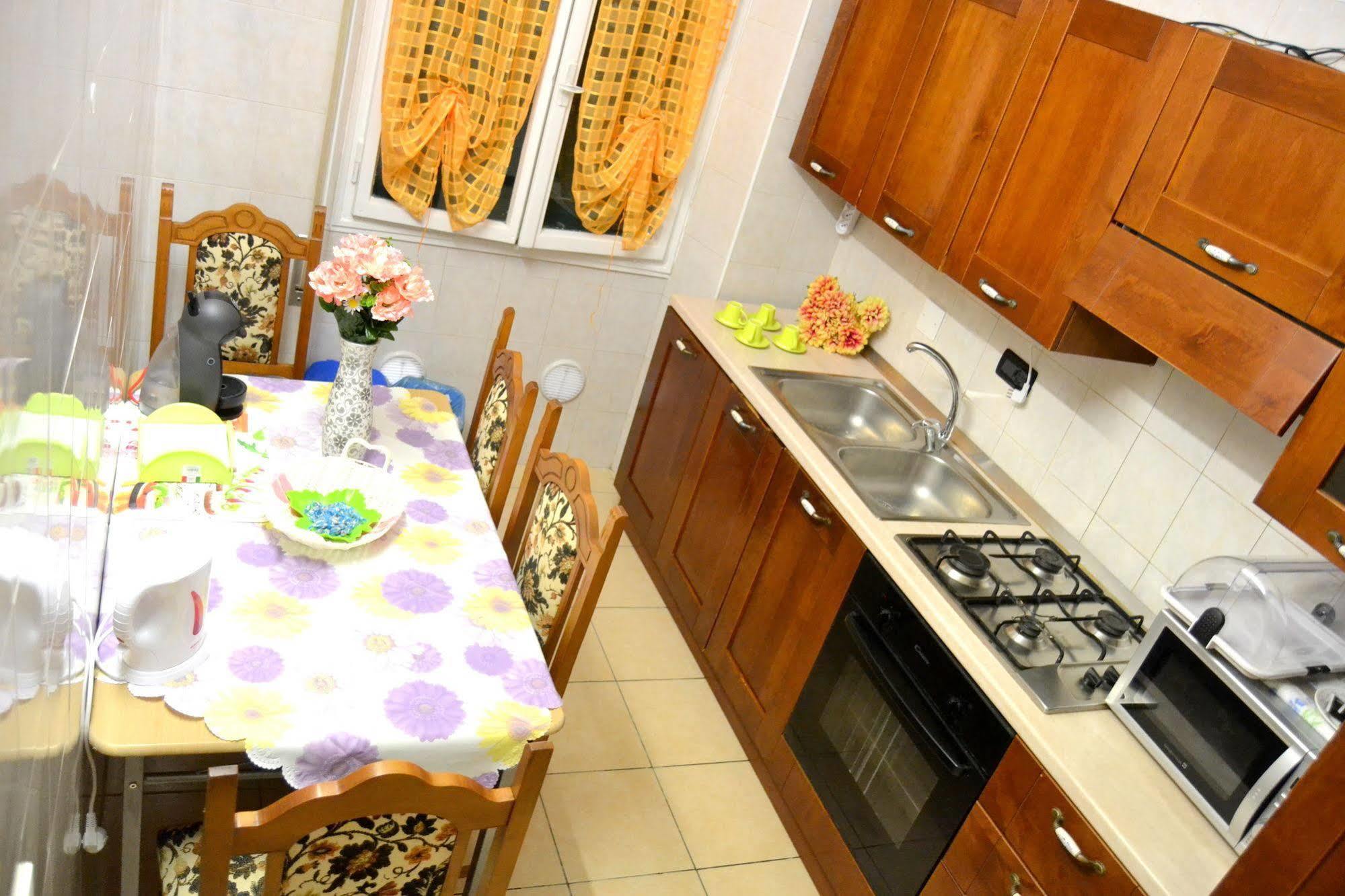 B&B Milon Mestre Exteriör bild