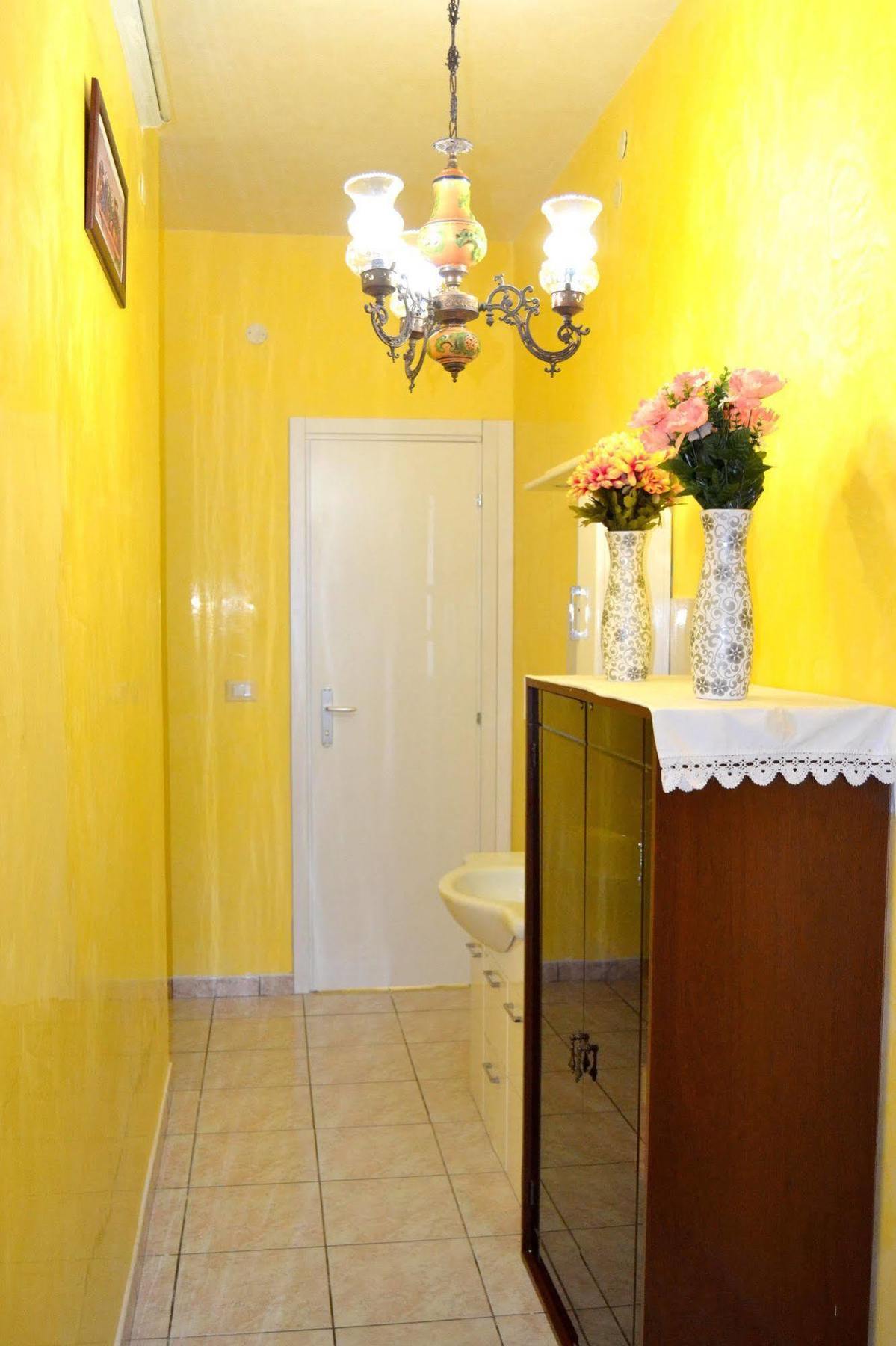B&B Milon Mestre Exteriör bild